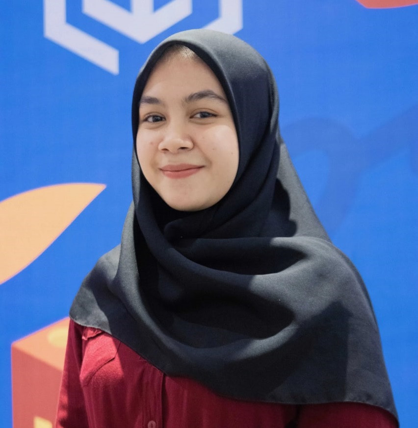 Tati Khumairoh