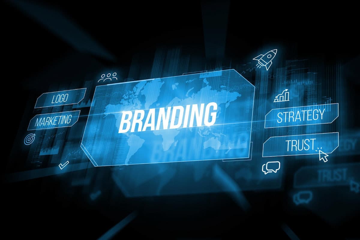 Digital Branding: Investasi untuk Daya Saing di Era Digital Image Cover